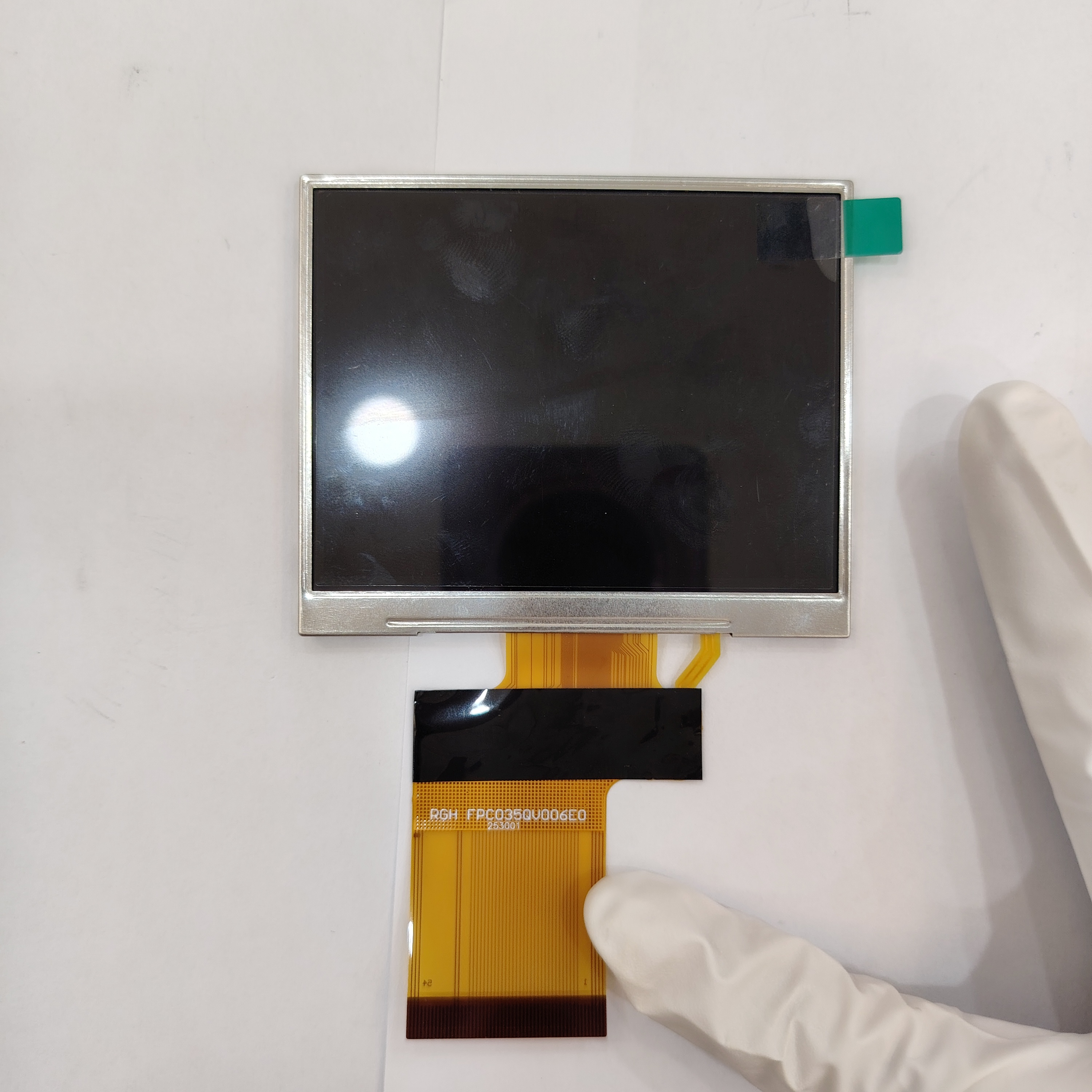 3.5-Inch Compact Wearable Product Integration TFT LCD Display - view 2