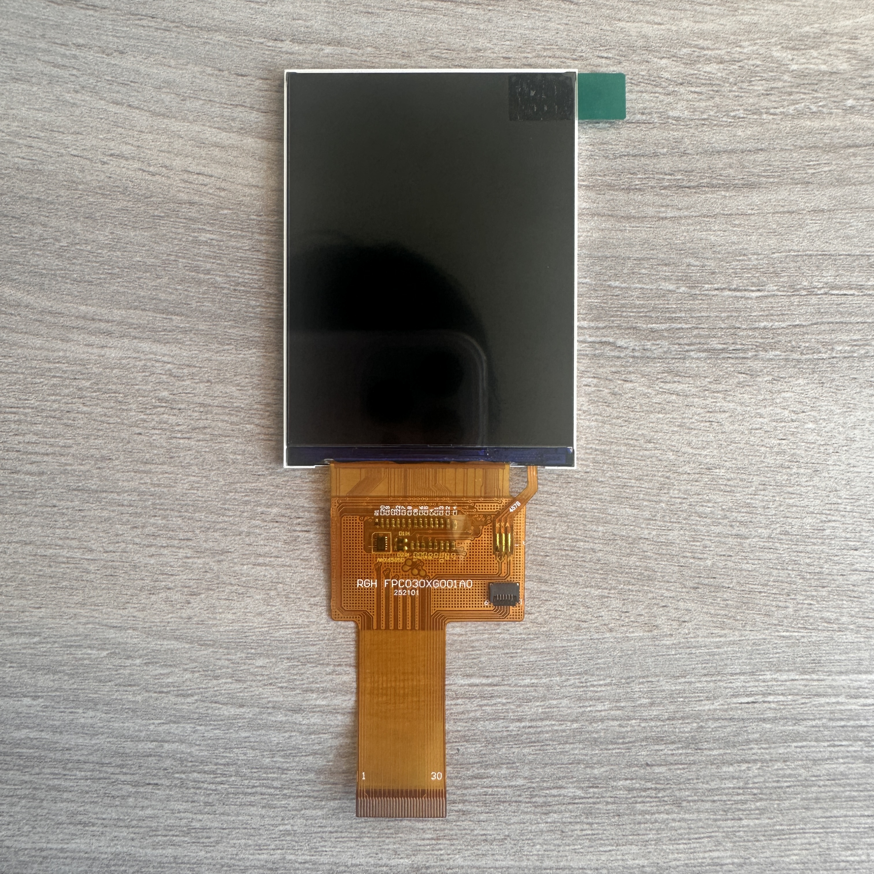 Ultra-Clear 3.0-Inch TFT LCD Monitor for Versatile Use - view 3