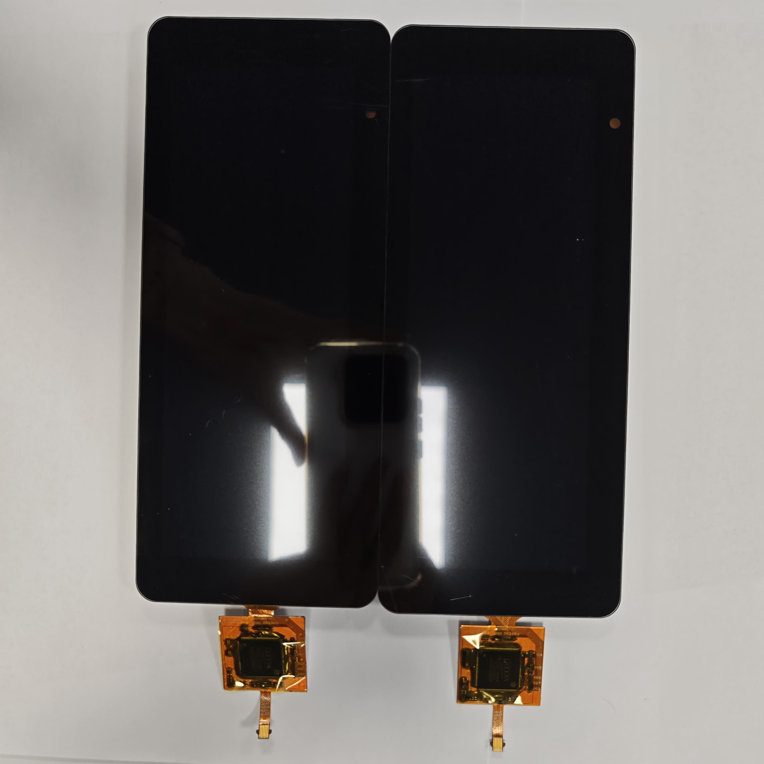 6.8-Inch Mipi Four-Lane Interface Full Viewing Angle TFT LCD Screen - view 3