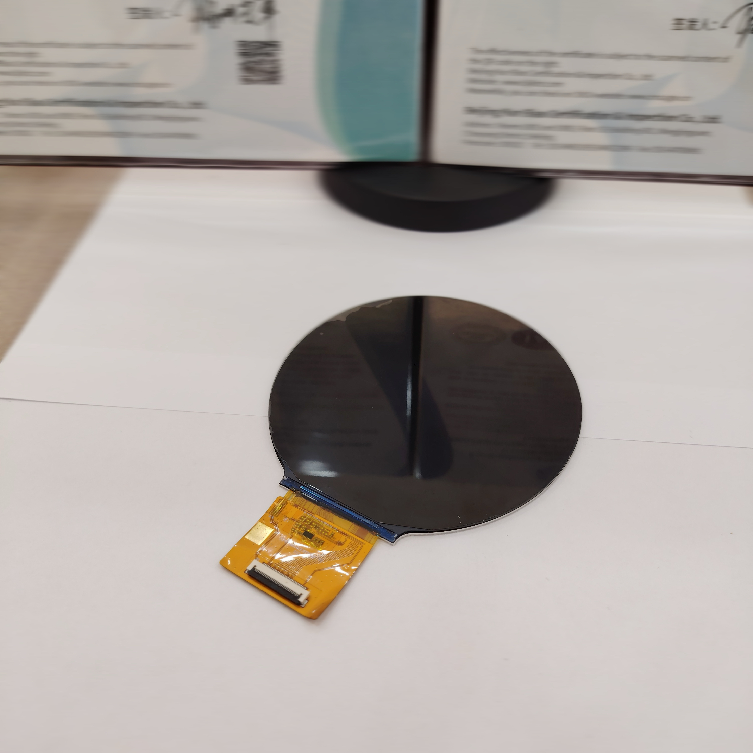 Industrial Grade 4.0-Inch Round Type Mipi TFT LCD Display - view 2